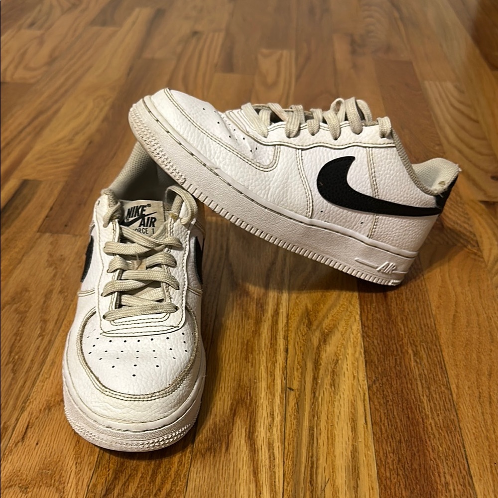 Nike Air Force 1 White Sneakers